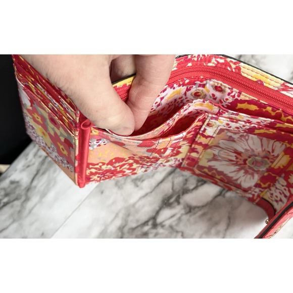 Vera Bradley Leather Riley Compact Wallet Canyon Sunset Red Quilted - Picture 9 of 13